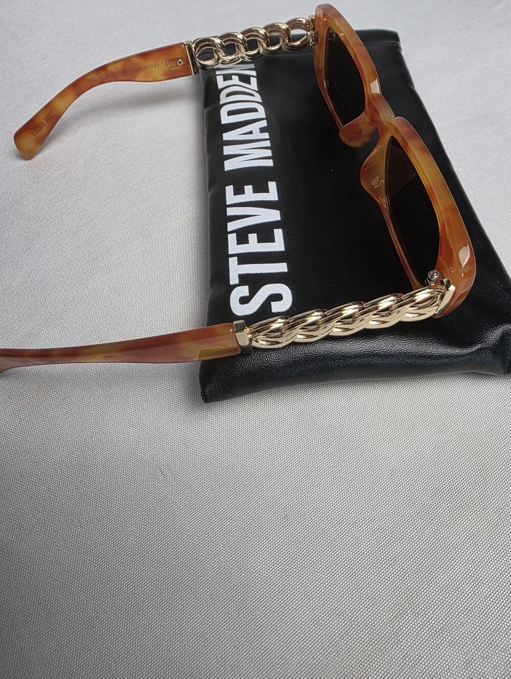 Steve Madden New Felicia Sunglasses W/ Case Gold Tone Tortoise